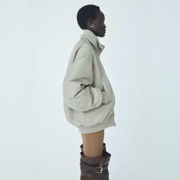 H&M STUDIO COLLECTION PADDED BOMBER JACKET IN LIGHT KHAKI GREEN Sz MEDIUM (NWT) - Picture 2 of 14